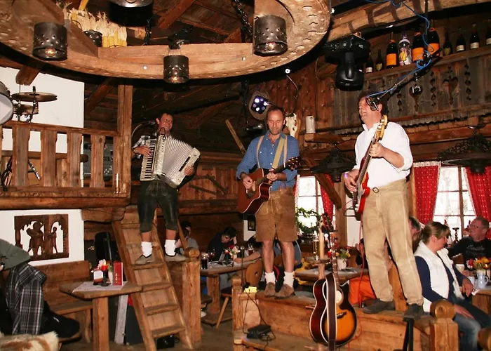 Rosengarten Guest house Tux